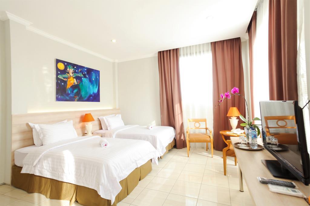 โทเปซ เรสซิเดนซ์ Hotel จาการ์ตา ภายนอก รูปภาพ