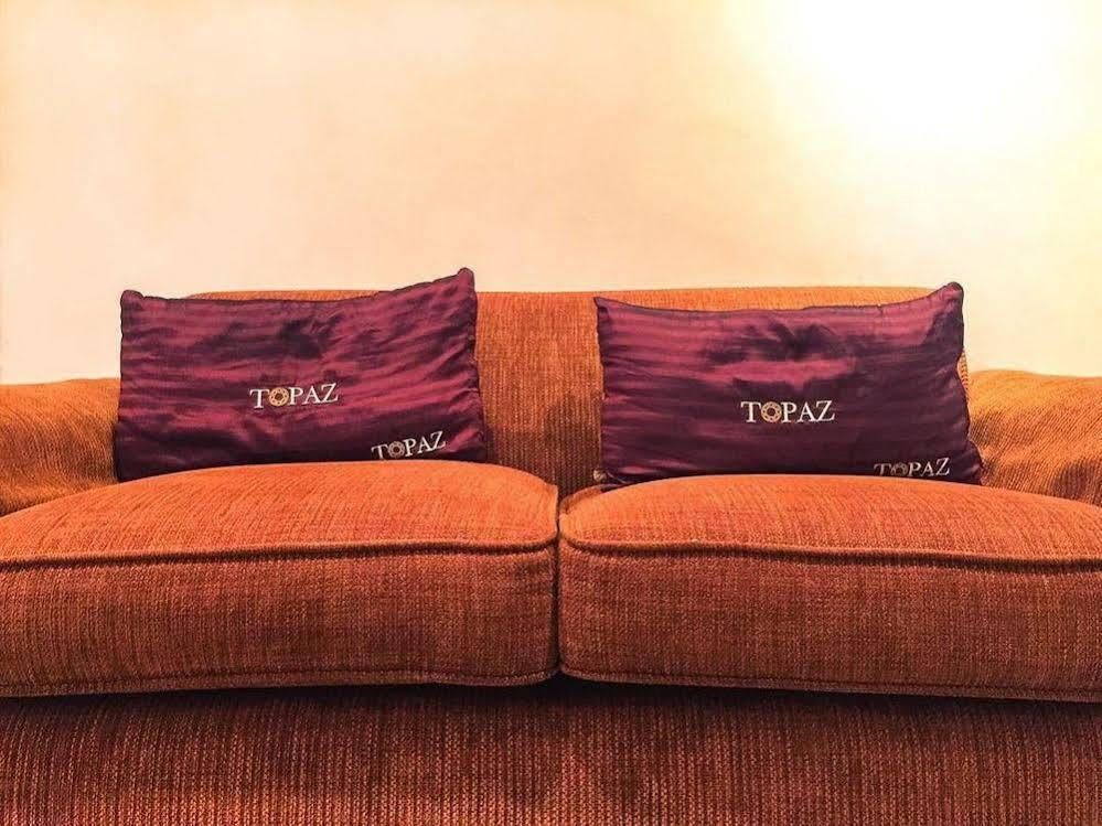 โทเปซ เรสซิเดนซ์ Hotel จาการ์ตา ภายนอก รูปภาพ