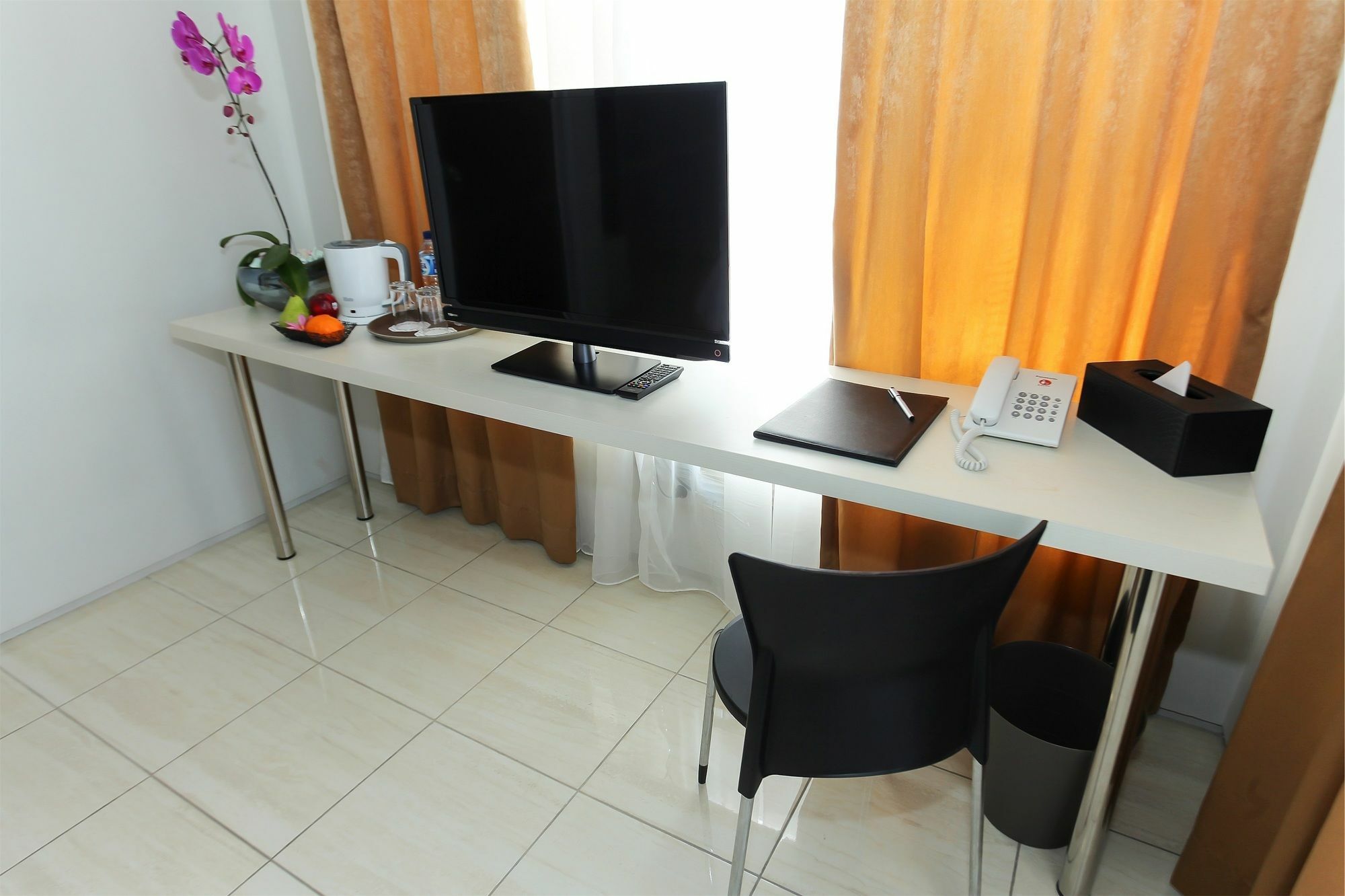 โทเปซ เรสซิเดนซ์ Hotel จาการ์ตา ภายนอก รูปภาพ